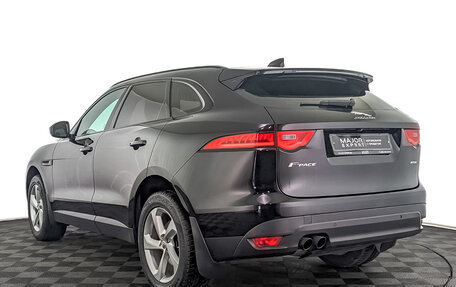 Jaguar F-Pace, 2017 год, 2 590 000 рублей, 7 фотография