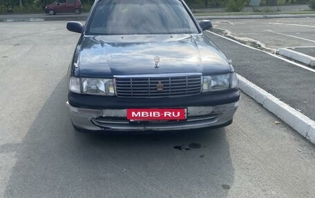 Toyota Crown, 1994 год, 440 000 рублей, 3 фотография