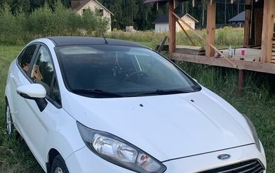 Ford Fiesta, 2015 год, 935 000 рублей, 1 фотография