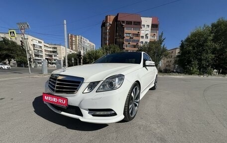 Mercedes-Benz E-Класс, 2012 год, 2 950 000 рублей, 5 фотография