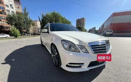 Mercedes-Benz E-Класс, 2012 год, 2 950 000 рублей, 4 фотография