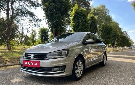 Volkswagen Polo VI (EU Market), 2017 год, 1 310 000 рублей, 1 фотография