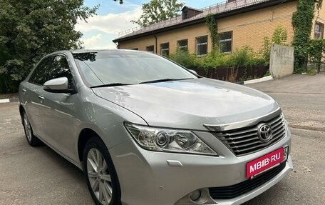 Toyota Camry, 2011 год, 1 750 000 рублей, 3 фотография