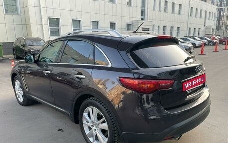 Infiniti QX70, 2014 год, 2 650 000 рублей, 5 фотография