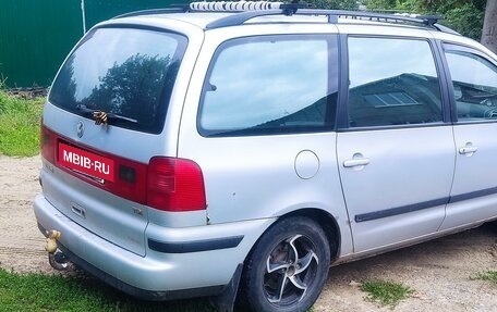 Volkswagen Sharan I рестайлинг, 2001 год, 437 000 рублей, 4 фотография