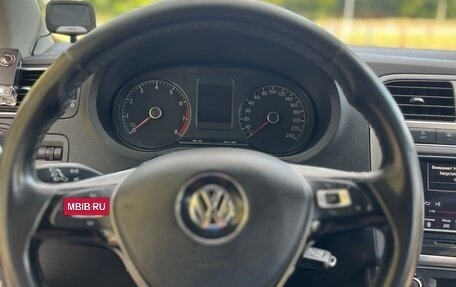 Volkswagen Polo VI (EU Market), 2017 год, 1 310 000 рублей, 13 фотография