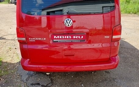 Volkswagen Caravelle T5, 2014 год, 2 700 000 рублей, 3 фотография