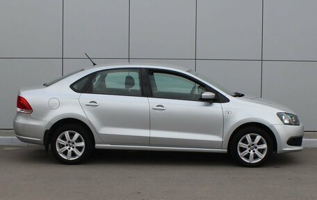 Volkswagen Polo VI (EU Market), 2013 год, 700 000 рублей, 5 фотография