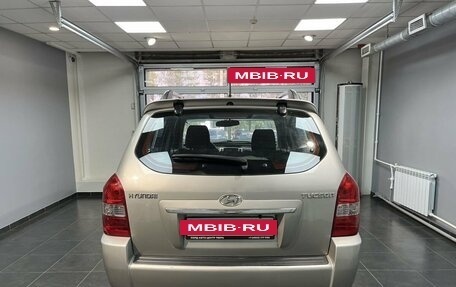 Hyundai Tucson III, 2006 год, 810 000 рублей, 6 фотография