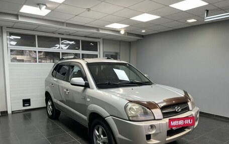 Hyundai Tucson III, 2006 год, 810 000 рублей, 3 фотография