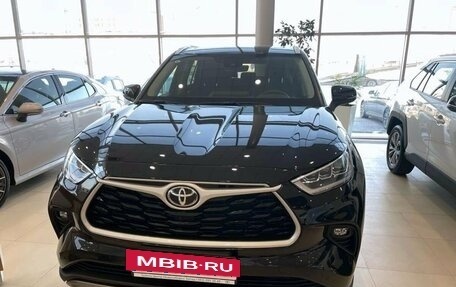 Toyota Highlander, 2024 год, 6 599 000 рублей, 2 фотография