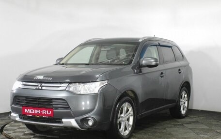 Mitsubishi Outlander III рестайлинг 3, 2014 год, 1 фотография