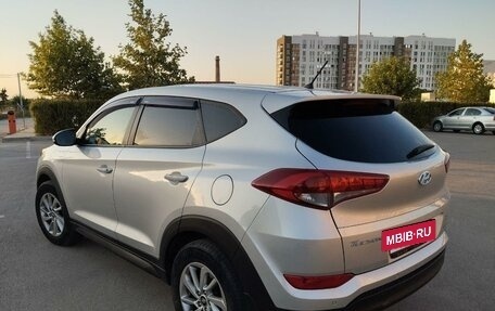 Hyundai Tucson III, 2016 год, 2 150 000 рублей, 16 фотография