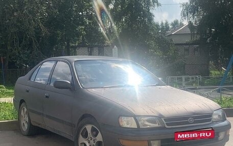 Toyota Corona IX (T190), 1993 год, 300 000 рублей, 4 фотография