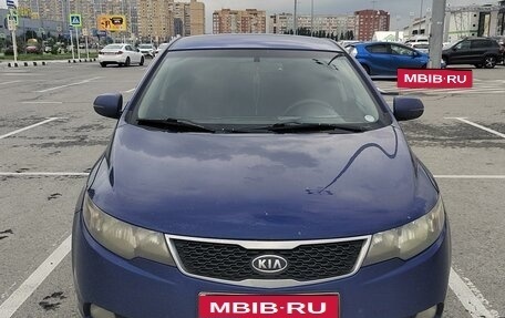 KIA Cerato III, 2011 год, 800 000 рублей, 1 фотография