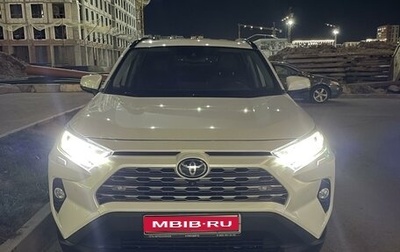 Toyota RAV4, 2019 год, 4 200 000 рублей, 1 фотография