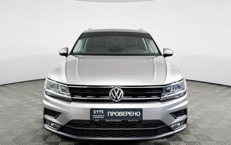 Volkswagen Tiguan II, 2018 год, 3 230 800 рублей, 2 фотография