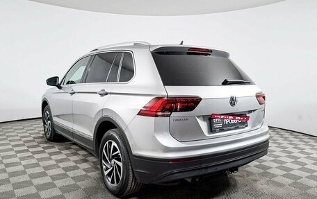 Volkswagen Tiguan II, 2018 год, 3 230 800 рублей, 7 фотография