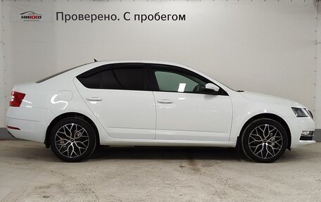 Skoda Octavia, 2017 год, 1 790 000 рублей, 3 фотография