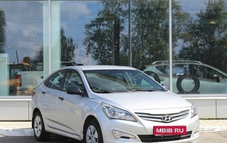 Hyundai Solaris II рестайлинг, 2014 год, 1 фотография