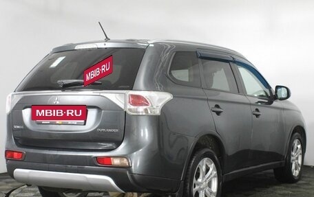 Mitsubishi Outlander III рестайлинг 3, 2014 год, 5 фотография