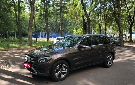 Mercedes-Benz GLC, 2017 год, 3 000 000 рублей, 1 фотография