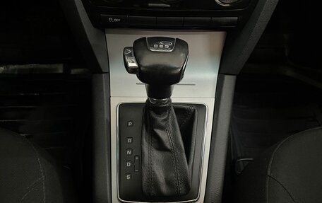 Skoda Octavia, 2011 год, 14 фотография