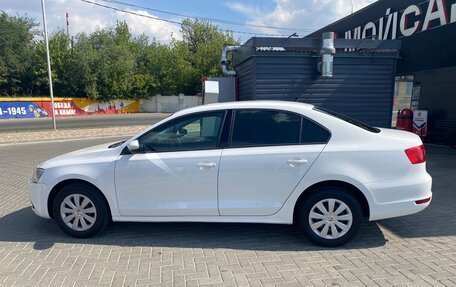 Volkswagen Jetta VI, 2013 год, 950 000 рублей, 9 фотография