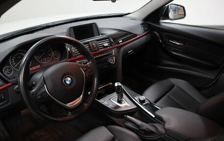 BMW 3 серия, 2014 год, 1 800 000 рублей, 11 фотография