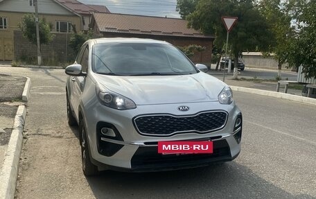 KIA Sportage IV рестайлинг, 2019 год, 2 400 000 рублей, 2 фотография