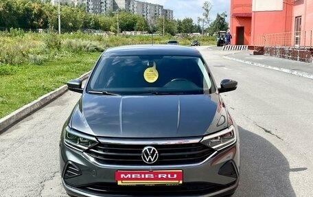 Volkswagen Polo VI (EU Market), 2021 год, 1 580 000 рублей, 2 фотография