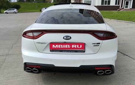 KIA Stinger I, 2018 год, 2 500 000 рублей, 8 фотография