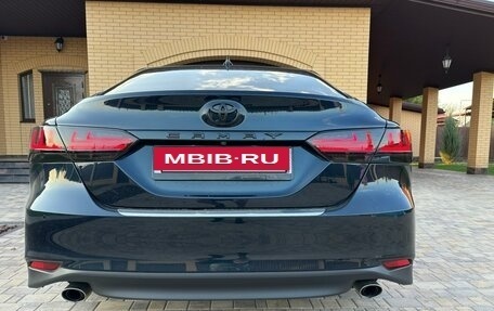 Toyota Camry, 2018 год, 2 950 000 рублей, 6 фотография