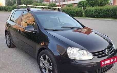 Volkswagen Golf V, 2004 год, 470 000 рублей, 3 фотография