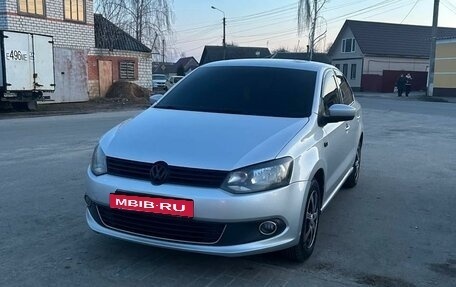 Volkswagen Polo VI (EU Market), 2011 год, 760 000 рублей, 3 фотография