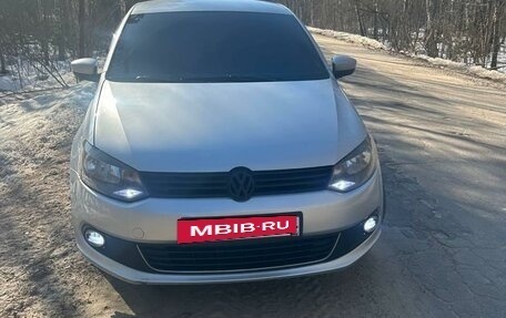 Volkswagen Polo VI (EU Market), 2011 год, 760 000 рублей, 4 фотография