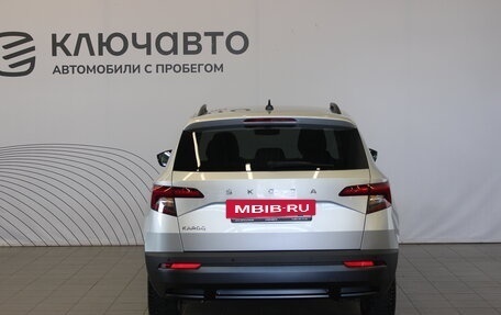 Skoda Karoq I, 2021 год, 2 425 000 рублей, 6 фотография