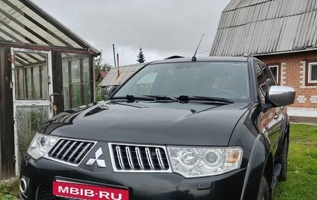 Mitsubishi Pajero Sport II рестайлинг, 2009 год, 3 фотография