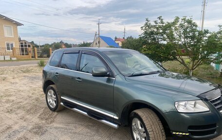 Volkswagen Touareg III, 2003 год, 870 000 рублей, 2 фотография