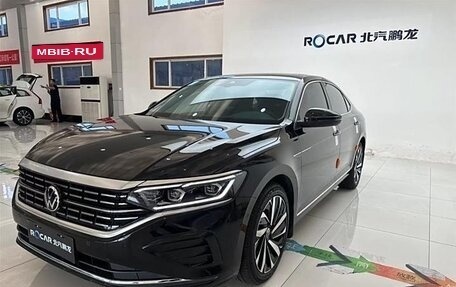 Volkswagen Passat B8 рестайлинг, 2021 год, 2 470 000 рублей, 4 фотография