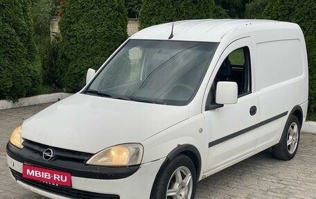 Opel Combo C, 2006 год, 410 000 рублей, 1 фотография