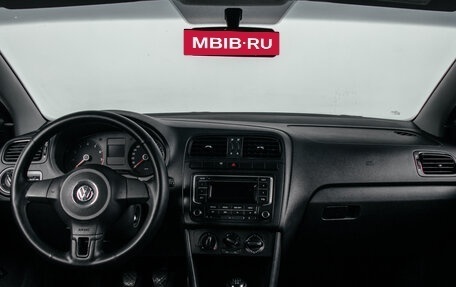 Volkswagen Polo VI (EU Market), 2014 год, 689 820 рублей, 16 фотография