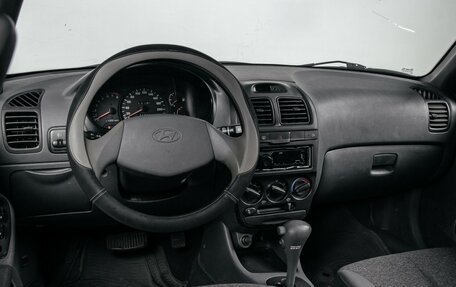 Hyundai Accent II, 2003 год, 329 570 рублей, 12 фотография