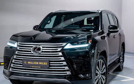 Lexus LX, 2024 год, 17 990 000 рублей, 1 фотография