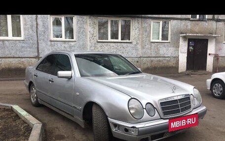 Mercedes-Benz E-Класс, 1995 год, 240 000 рублей, 6 фотография