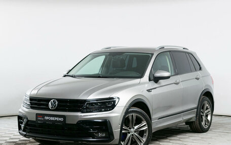 Volkswagen Tiguan II, 2018 год, 2 825 000 рублей, 1 фотография