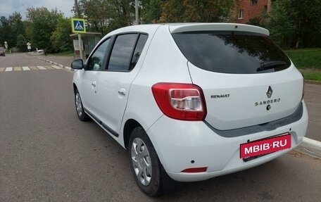 Renault Sandero II рестайлинг, 2014 год, 645 000 рублей, 3 фотография