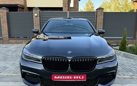 BMW 7 серия, 2018 год, 4 070 000 рублей, 2 фотография