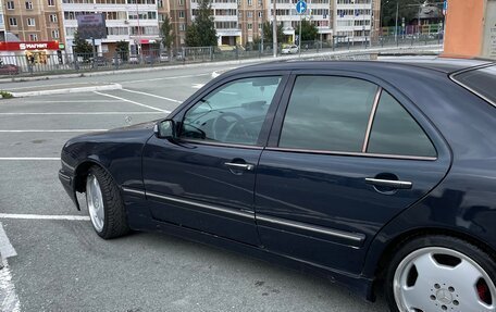 Mercedes-Benz E-Класс, 1999 год, 630 000 рублей, 10 фотография