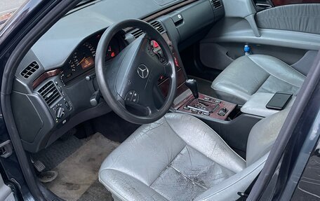 Mercedes-Benz E-Класс, 1999 год, 630 000 рублей, 11 фотография